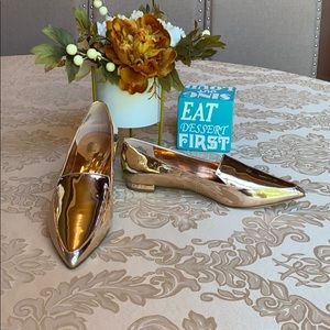 New Nine West 8.5 Gold Metallic Loafer